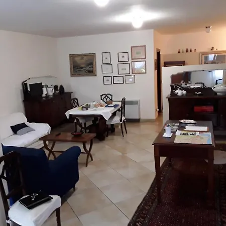 Casa Conte 4* Террачина